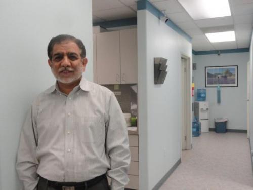 Стоматолог-мусульманин бесплатно лечит малоимущих